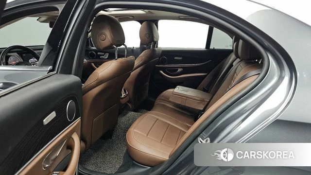 Mercedes-Benz E-Class W213 id 4750979 из Кореи 34