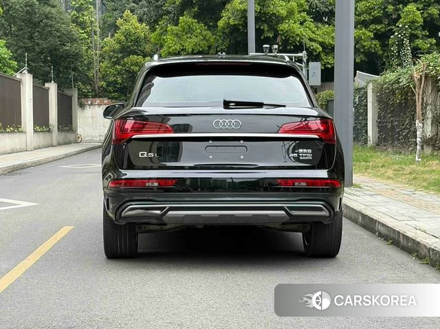 Audi Q5L id 4215103 из Китая 17