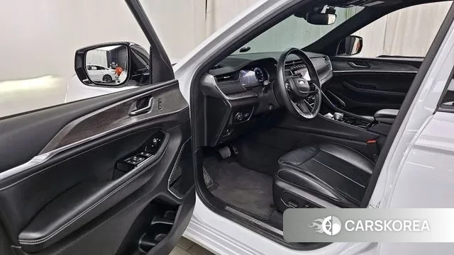 Jeep Grand Cherokee (WL) id 2998894 из Кореи 20