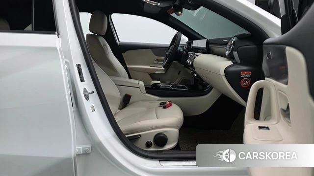 Mercedes-Benz A-Class W177 id 3934969 из Кореи 20