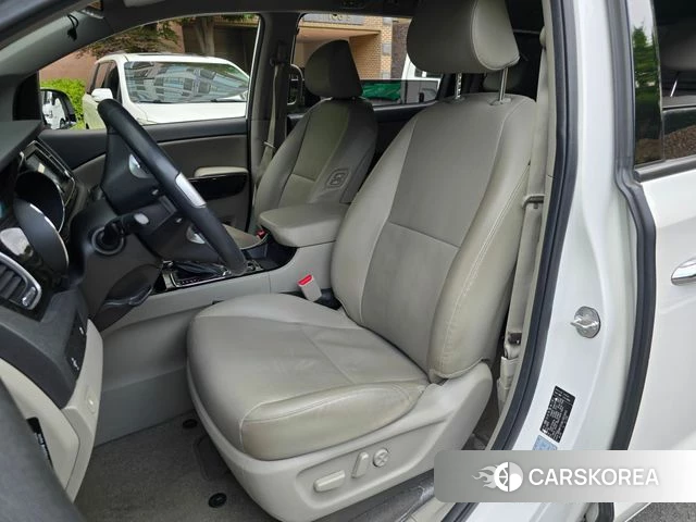 Kia The New Carnival id 4304349 из Кореи 20