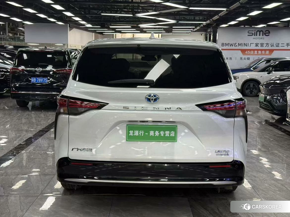 Toyota Saina id 4485491 из Китая 12