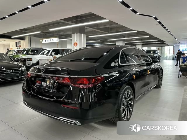 Mercedes-Benz E-class id 4263537 из Китая 10