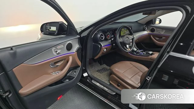 Mercedes-Benz E-Class W213 id 4605463 из Кореи 26