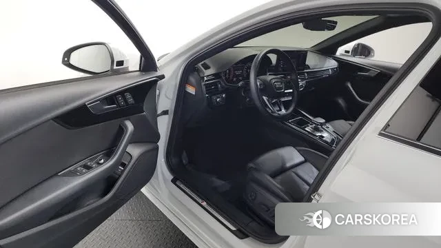 Audi A4 (B9) id 3752857 из Кореи 20