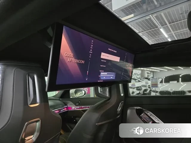 BMW 7 Series (G70) id 3002208 из Кореи 11