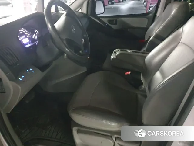 Hyundai The New Grand Starex id 3374972 из Кореи 15