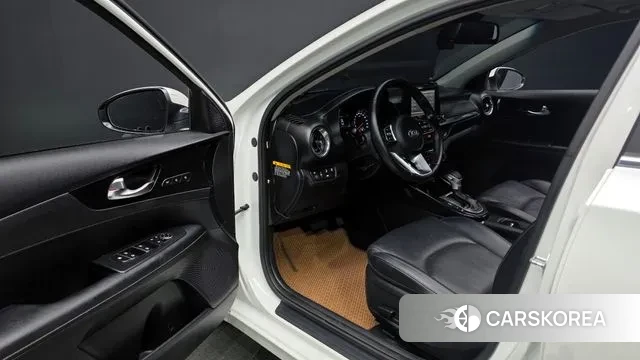 Kia Come New K3 id 2999976 из Кореи 20