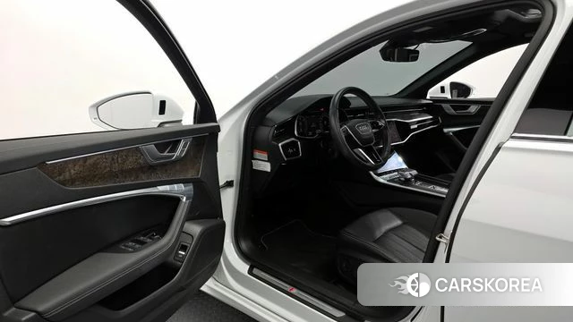 Audi A6 (C8) id 4350637 из Кореи 32