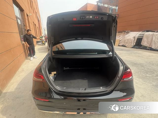 Mercedes-Benz E-class id 3857275 из Китая 17