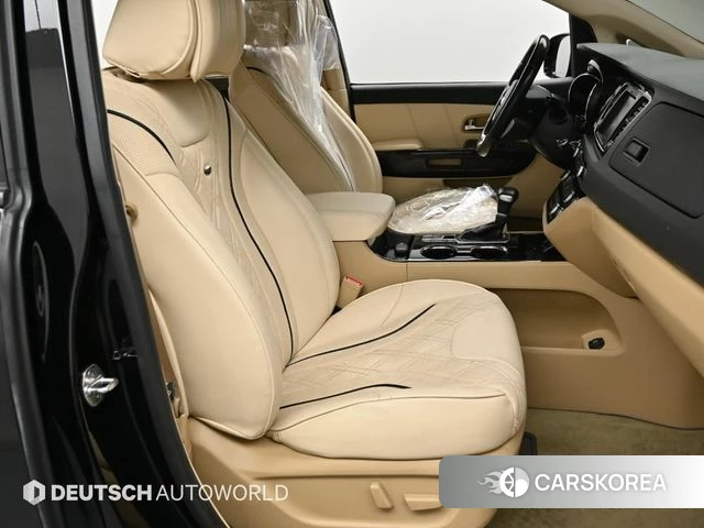 Kia The New Carnival id 4188341 из Кореи 20