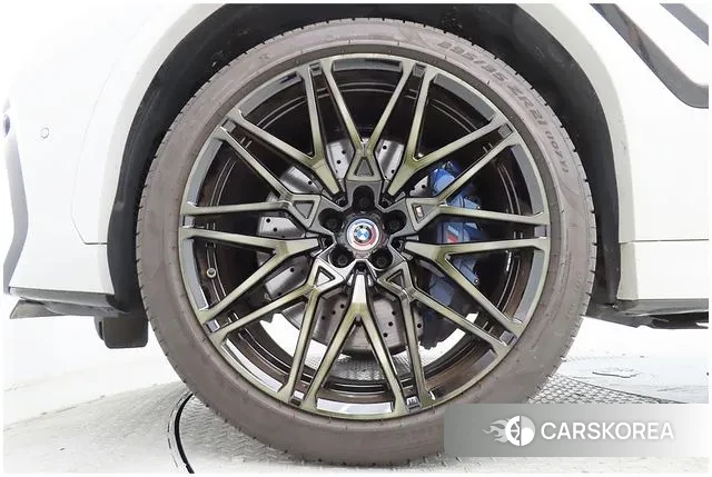 BMW X6M (G06) id 3377930 из Кореи 20