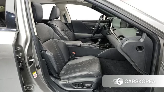 Lexus ES300h 7th generation id 3636593 из Кореи 20