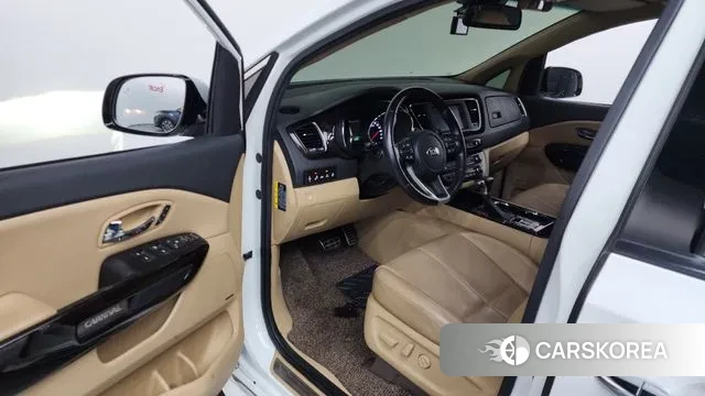 Kia The New Carnival id 3682384 из Кореи 20