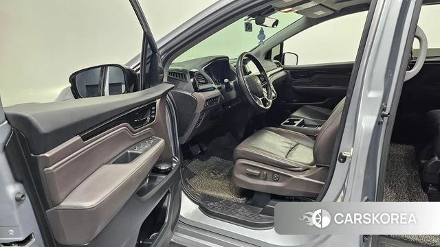 Honda Odyssey id 4872827 из Кореи 30