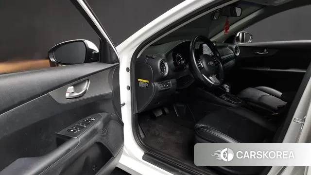 Kia Come New K3 id 3407315 из Кореи 20