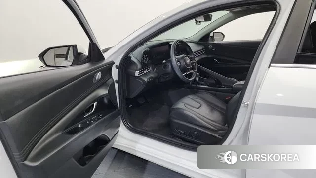 Hyundai Avante (CN7) id 3494071 из Кореи 20