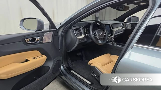 Volvo XC60 second Generation id 4286295 из Кореи 35
