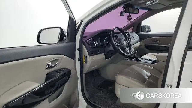 Kia The New Carnival id 3402910 из Кореи 20