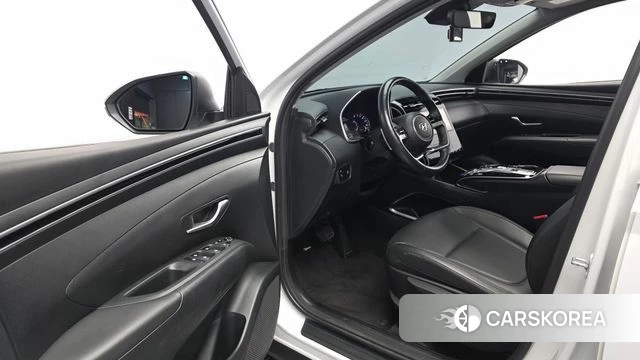 Hyundai Tucson (NX4) id 4593577 из Кореи 30