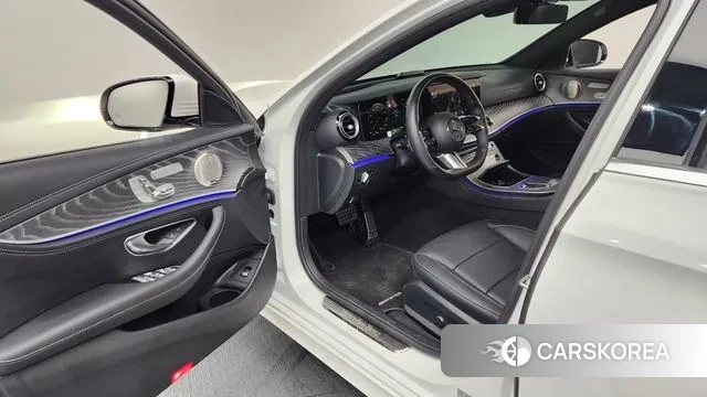Mercedes-Benz E-Class W213 id 3675593 из Кореи 20