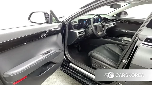 Hyundai Grandeur (GN7) id 3674999 из Кореи 20