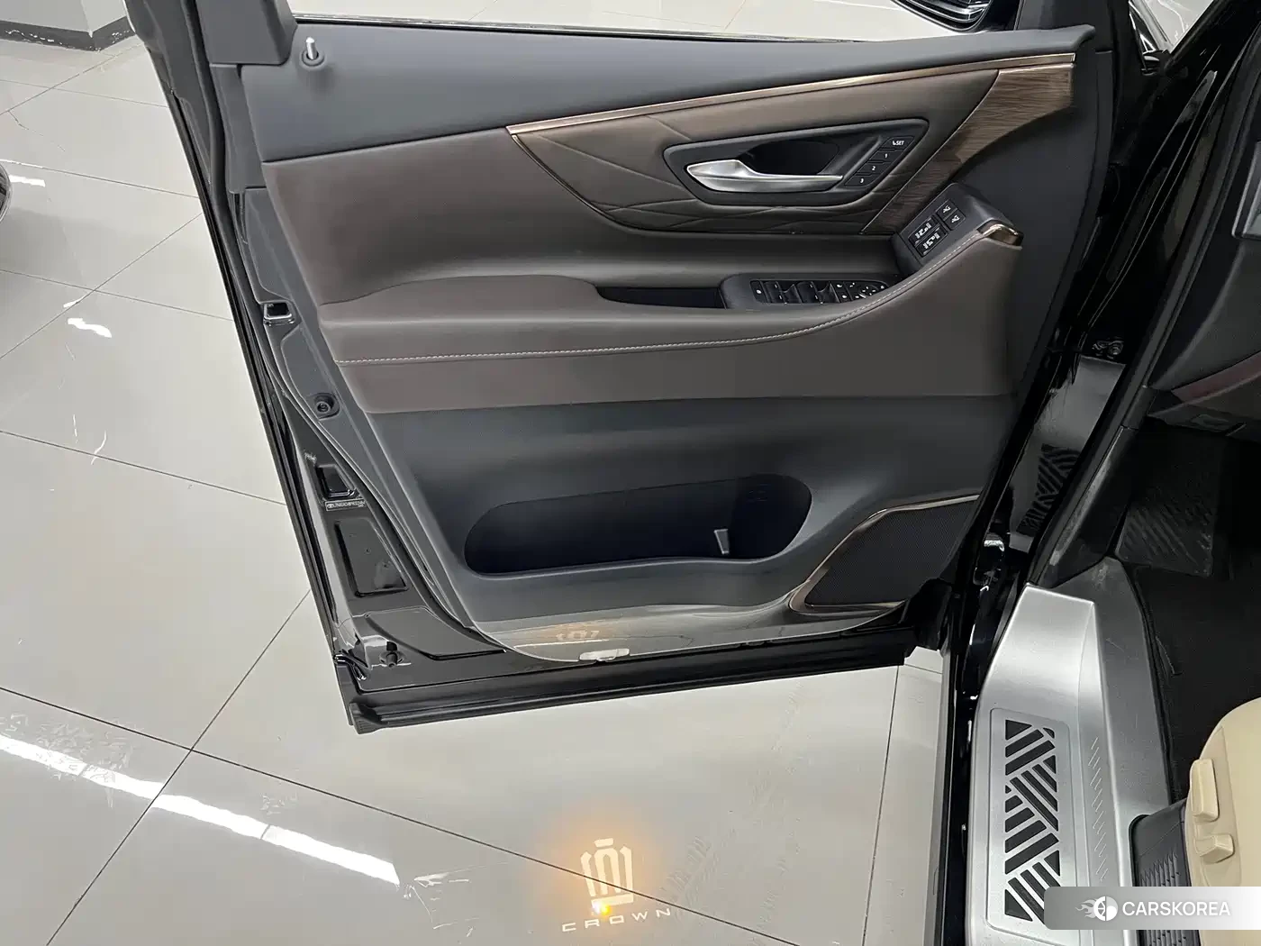 Toyota Vellfire id 4664396 из Китая 28