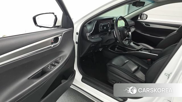 Hyundai The New Grandeur IG id 4676812 из Кореи 31