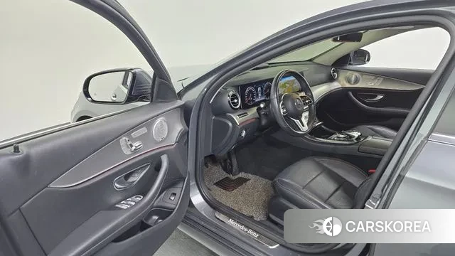 Mercedes-Benz E-Class W213 id 3188018 из Кореи 20