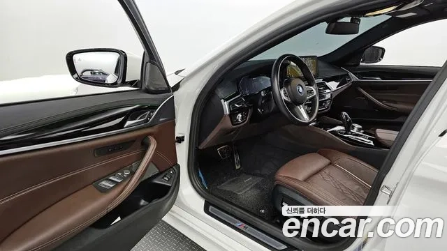 BMW 5 Series (G30) id 2863173 из Кореи 20