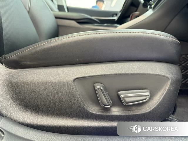 Toyota Camry id 4263648 из Китая 32