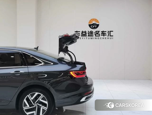 Volkswagen Sagitar id 4353583 из Китая 23