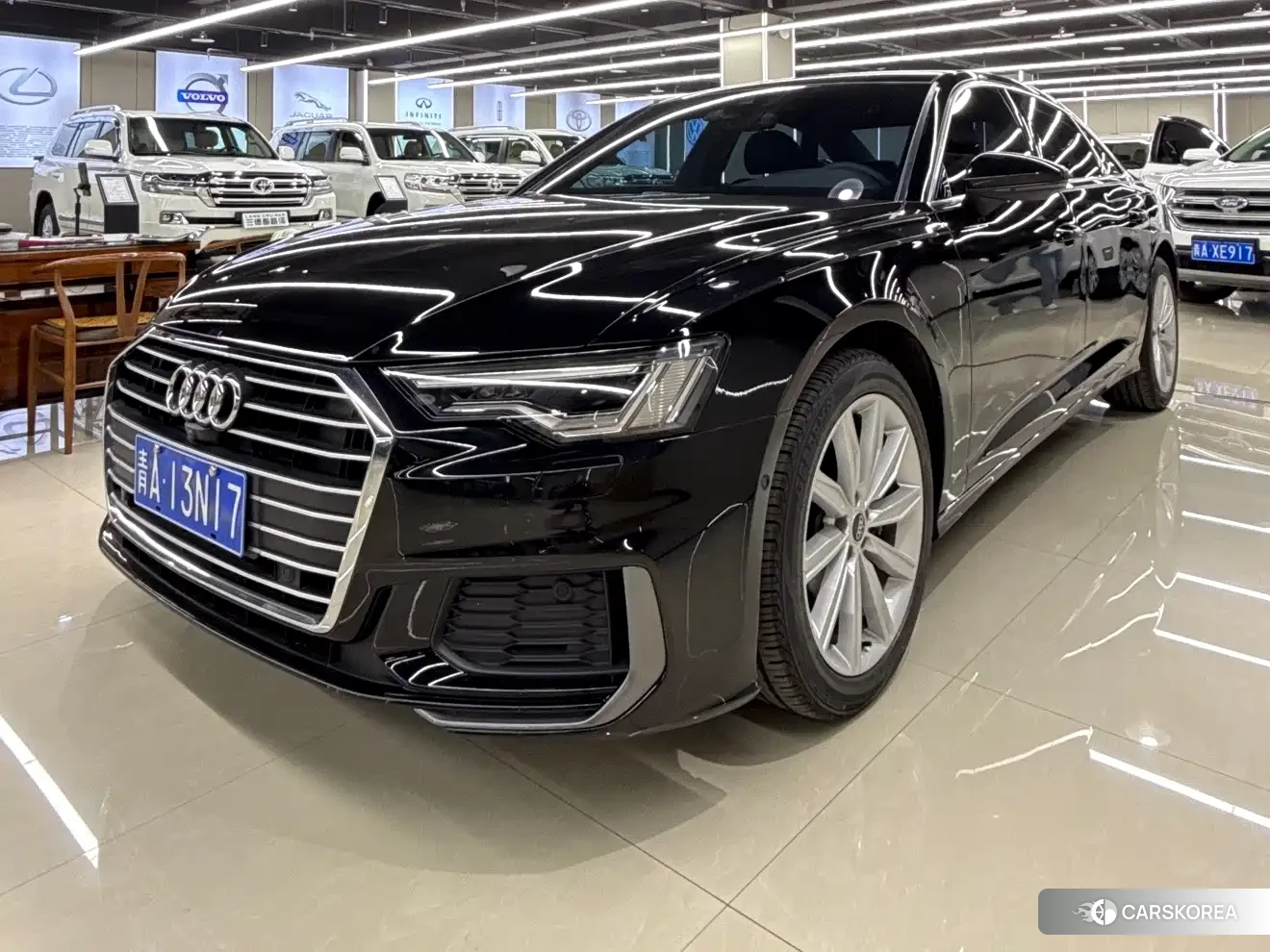 Audi A6L id 4545873 из Китая 30