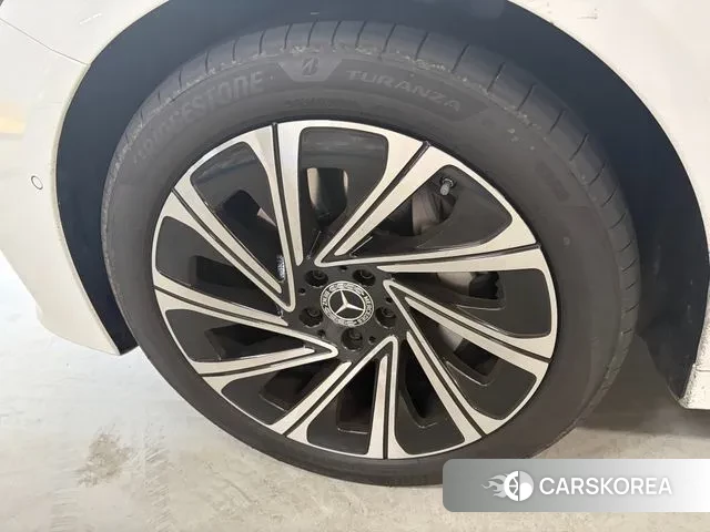 Mercedes-Benz E-Class W214 id 3695278 из Кореи 19