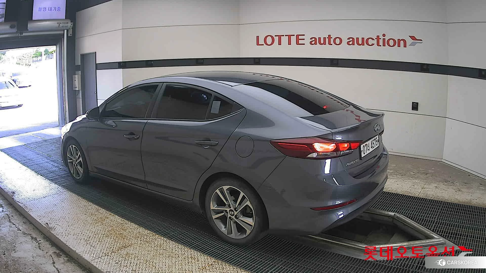 Hyundai Avante id 4669146 из Кореи 37