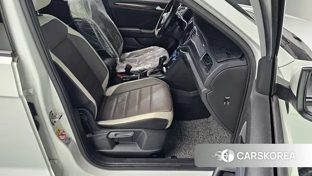 Volkswagen T-Roc id 3691452 из Кореи 20