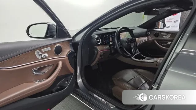 Mercedes-Benz E-Class W213 id 3777918 из Кореи 20