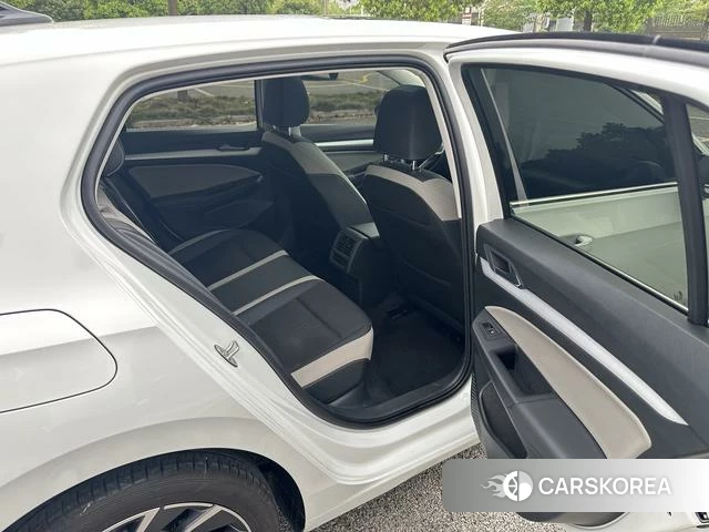 Volkswagen Golf id 4306828 из Китая 20