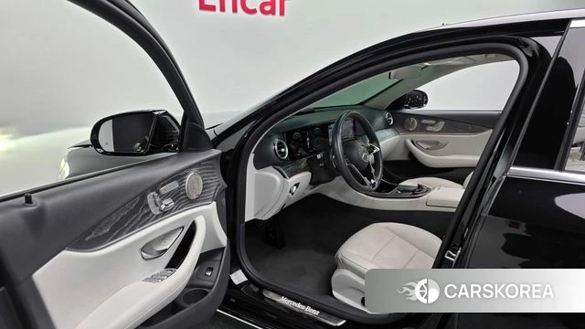 Mercedes-Benz E-Class W213 id 3964152 из Кореи 20