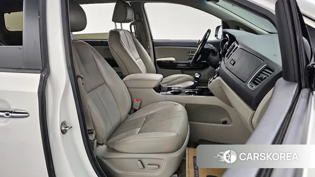 Kia The New Carnival id 3748347 из Кореи 20