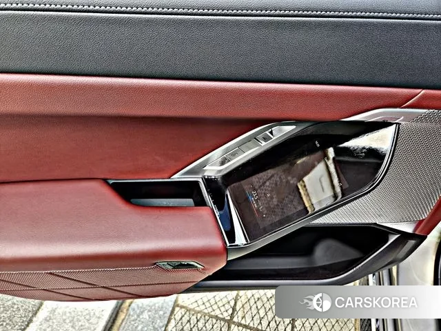 BMW 7 Series (G70) id 3153031 из Кореи 14