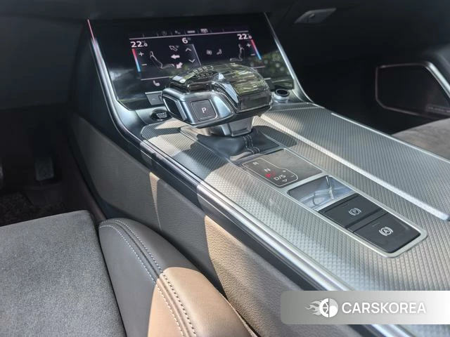 Audi A7L id 4217412 из Китая 23
