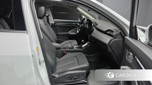 Audi Q3 (F3) id 4540396 из Кореи 36