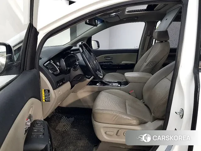 Kia The New Carnival id 3778574 из Кореи 20