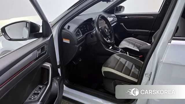 Volkswagen T-Roc id 2984772 из Кореи 20