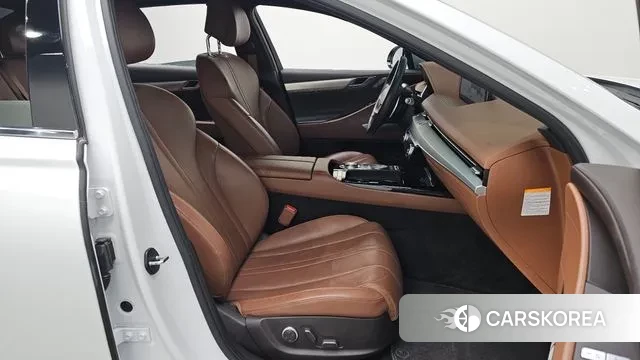 Genesis Electrified G80 (RG3) id 3550957 из Кореи 20