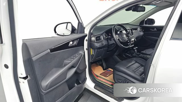 Kia The New Sorento id 4596164 из Кореи 32