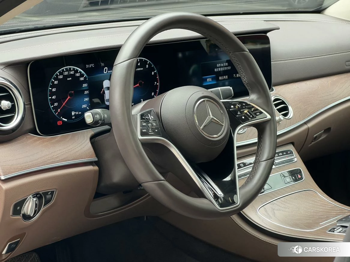 Mercedes-Benz E-class id 4441260 из Китая 16