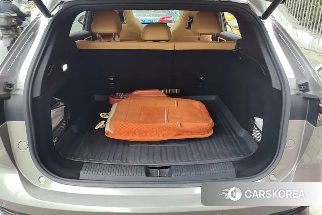 Roewe eRX5 id 4242571 из Китая 17