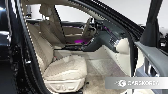 Genesis G70 id 3853220 из Кореи 21